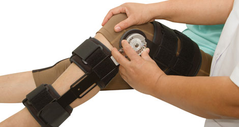 Custom fitted orthopedic knee brace